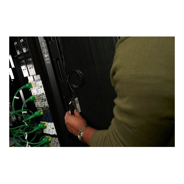 APC NetShelter Rack PDU Advanced